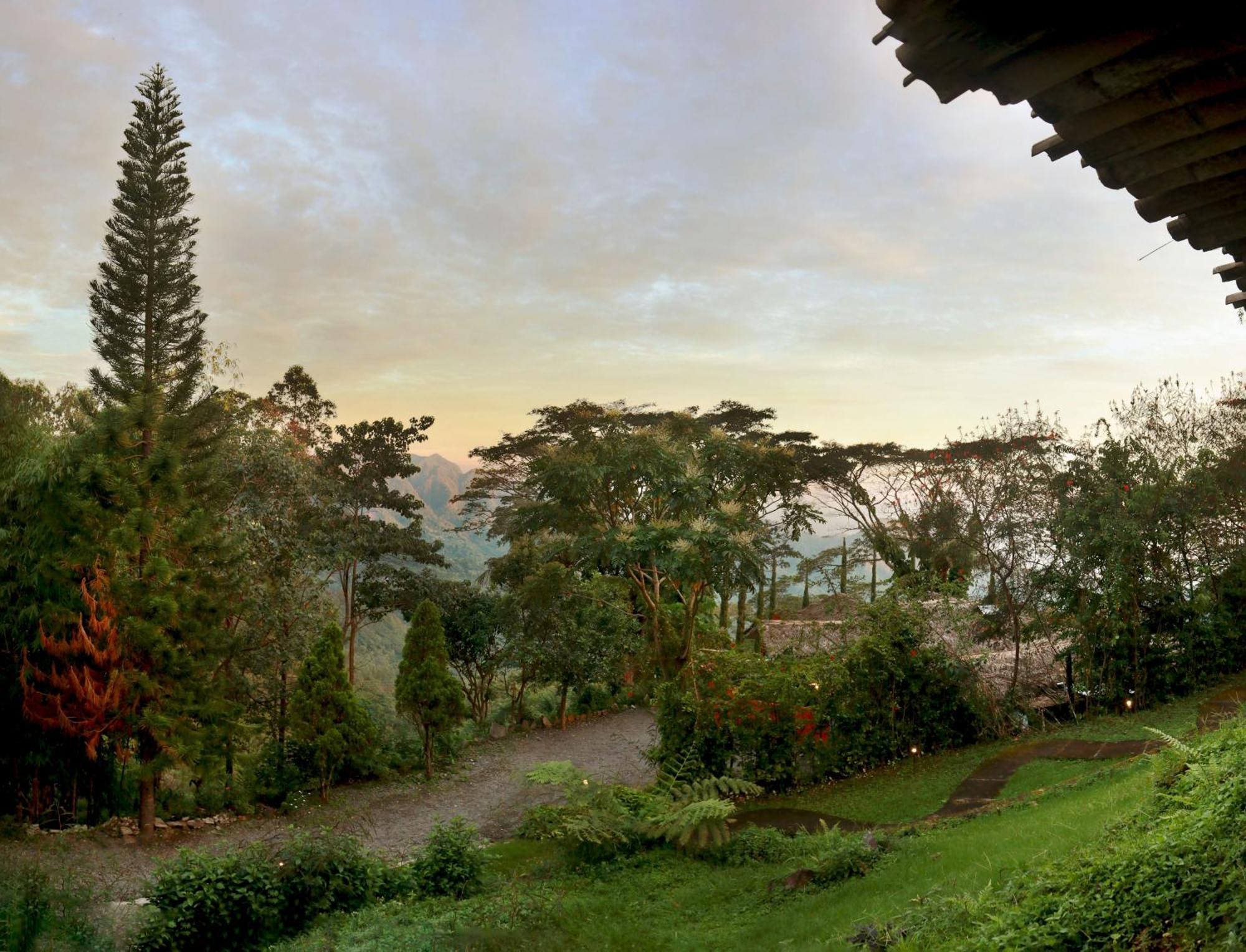 Manulalu B&B Bajawa Exterior foto