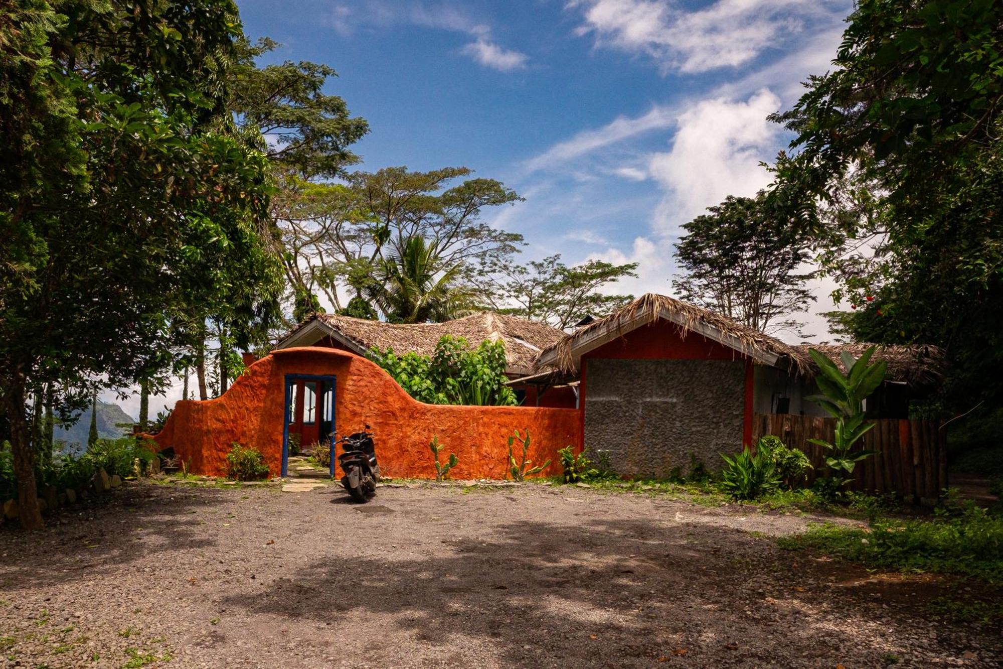 Manulalu B&B Bajawa Exterior foto